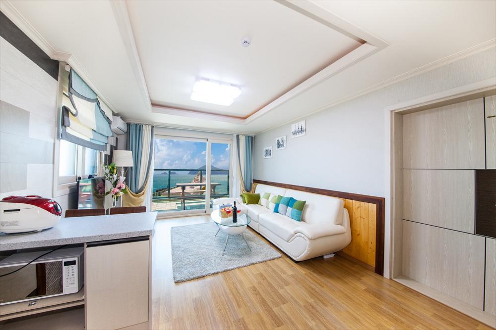 Geoje Haebaram Pension Kültér fotó