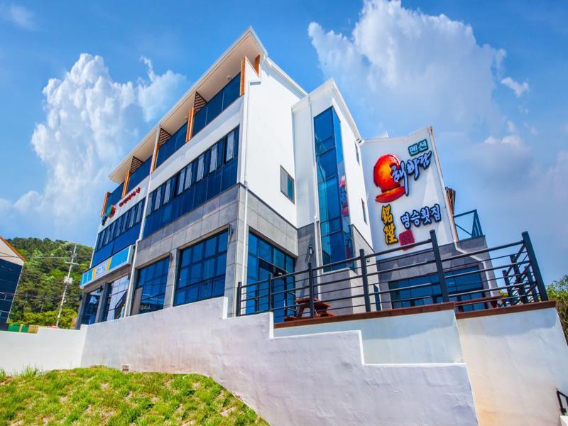 Geoje Haebaram Pension Kültér fotó
